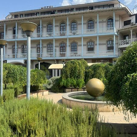 Hotel Beka Palace Tbilisi Eksteriør bilde