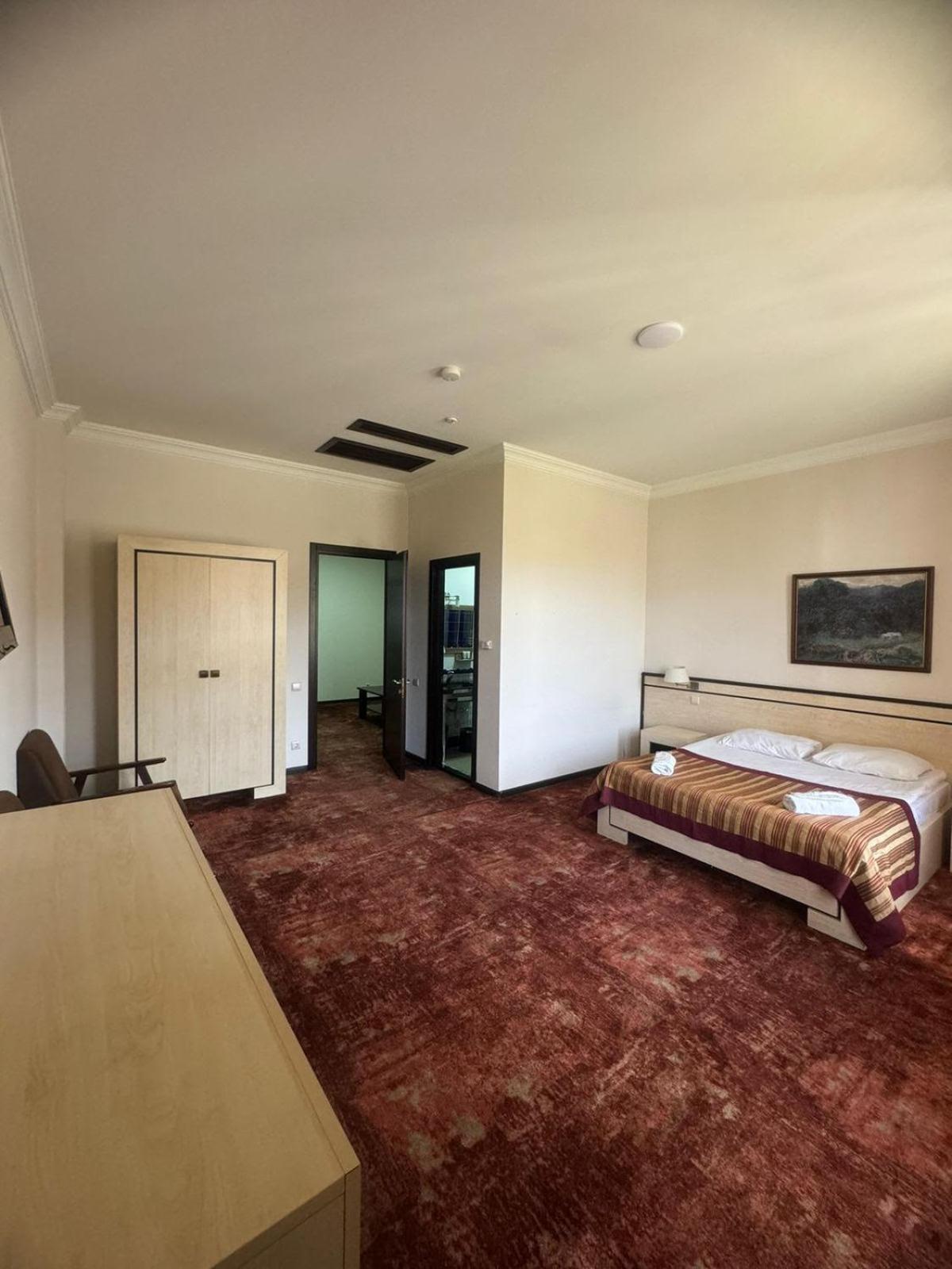 Hotel Beka Palace Tbilisi Eksteriør bilde