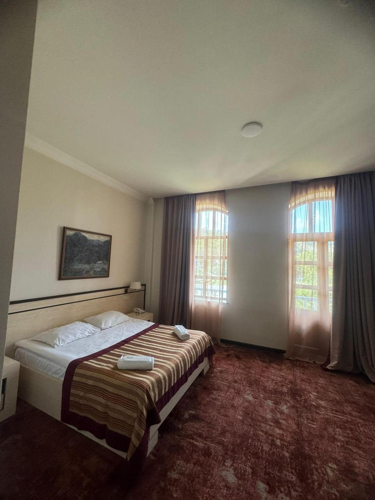 Hotel Beka Palace Tbilisi Eksteriør bilde